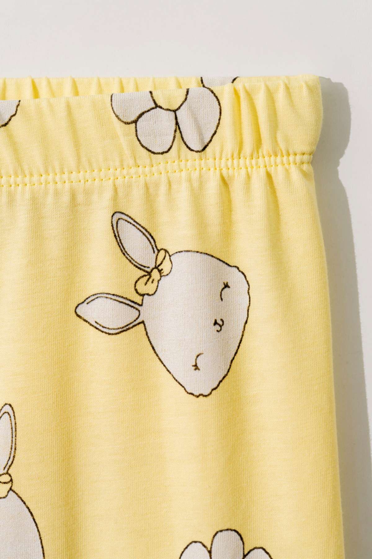 2-5 Yaş Tavşan Papatya Kız Çocuk Pijama Takım -Sarı