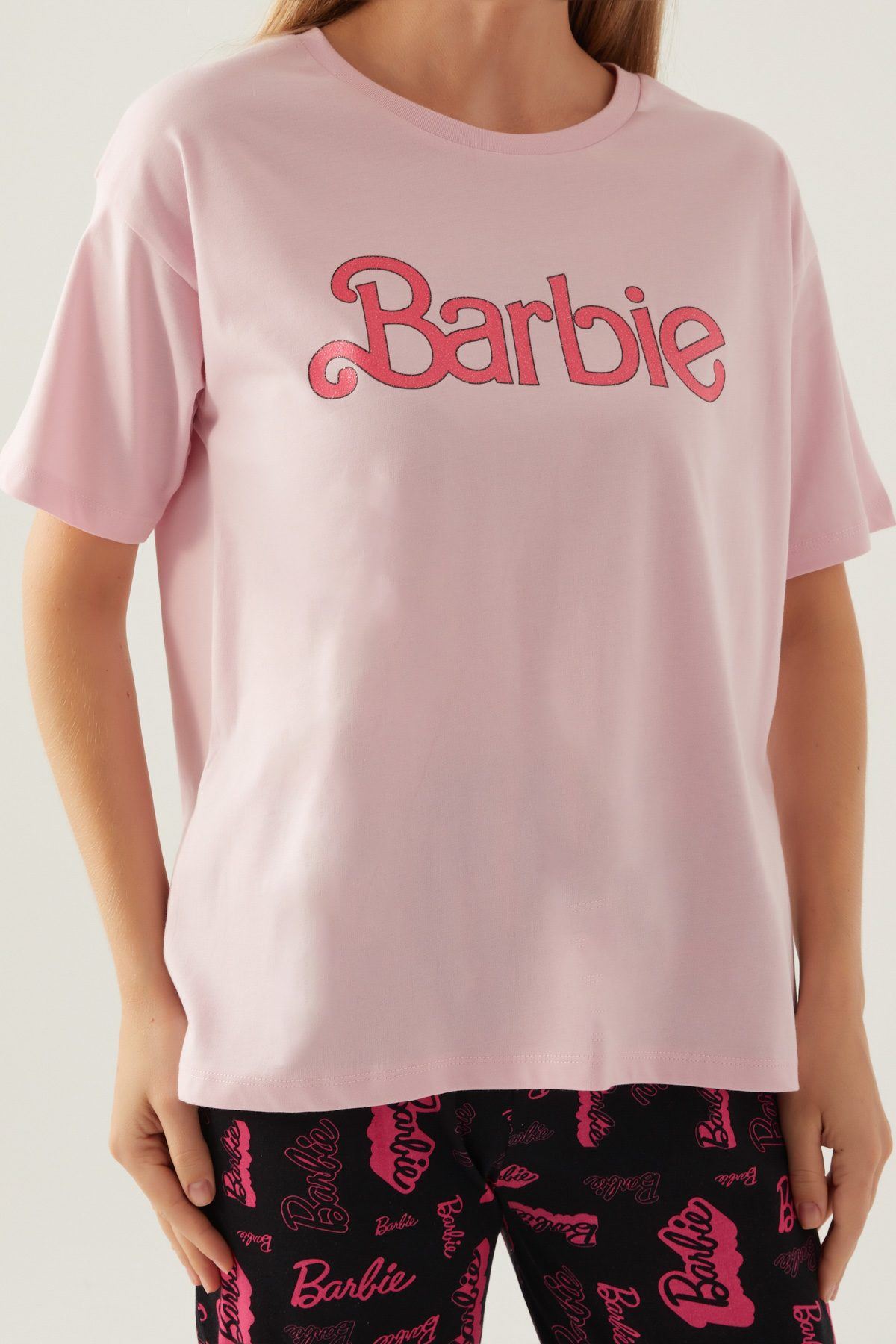 Anne Lisanslı Barbie Bayan Takım -Pembe