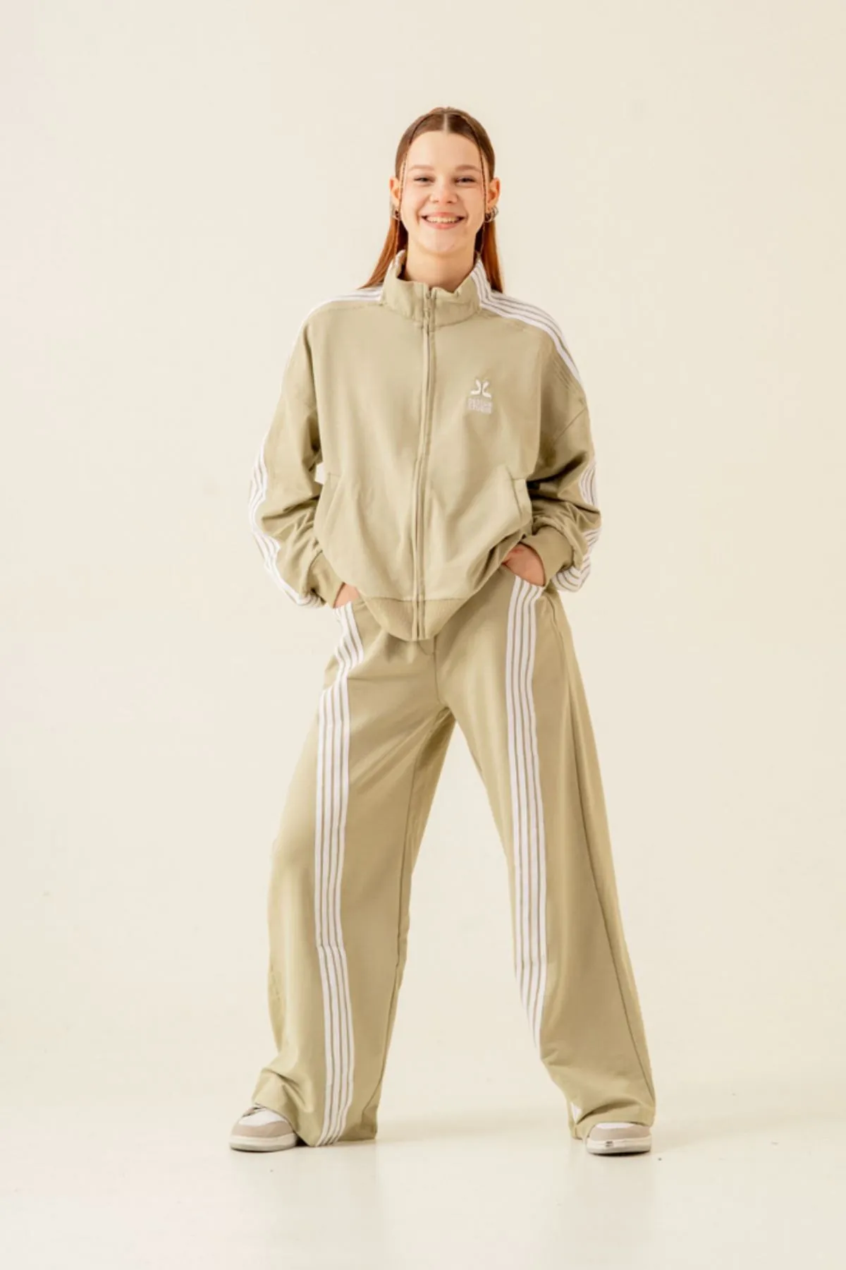 9-15 Yaş Moderno Design Line  Kız Çocuk Takım-Haki
