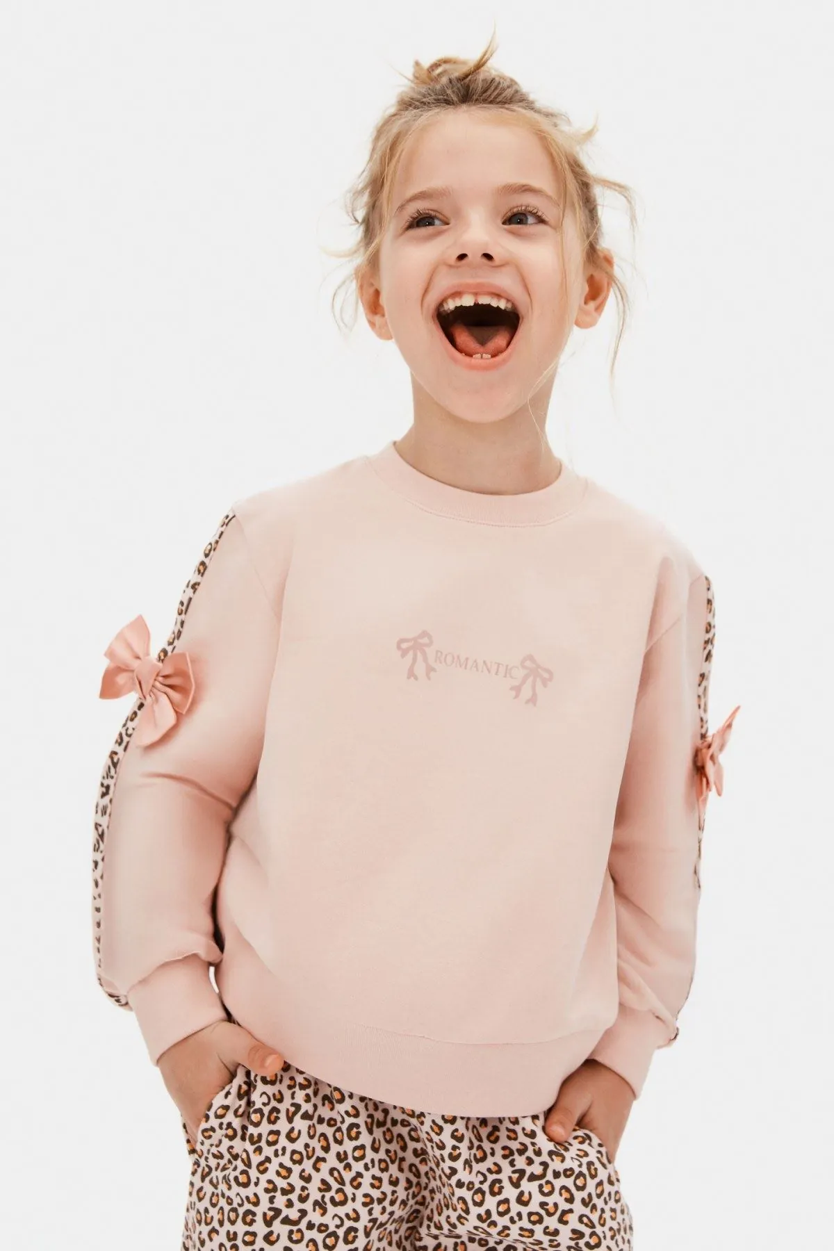 4-8 Yaş Pink Leo Ribbon Kız Çocuk Takım-Şeker Pembe