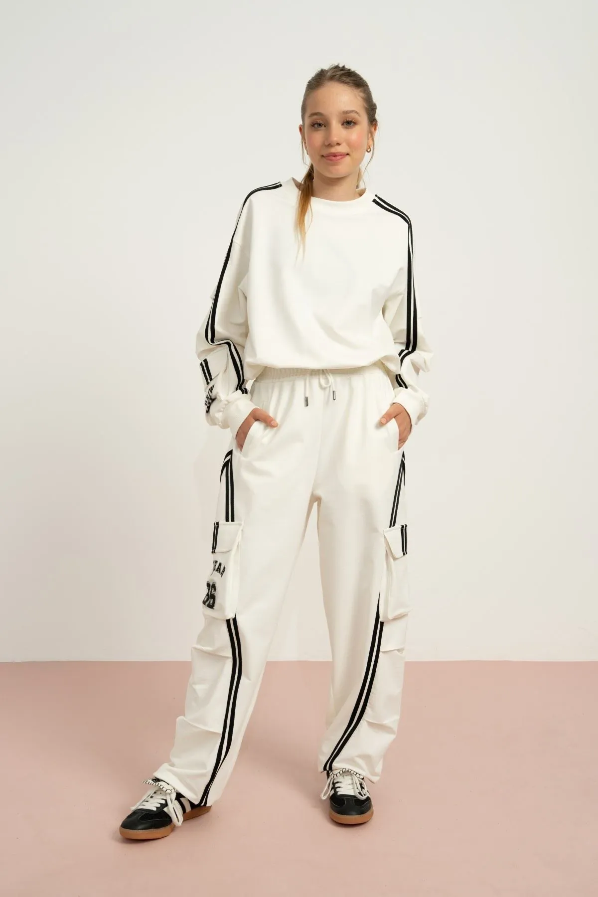 9-15 Yaş Uniwear Luna Kız Çocuk Takım-Ekru
