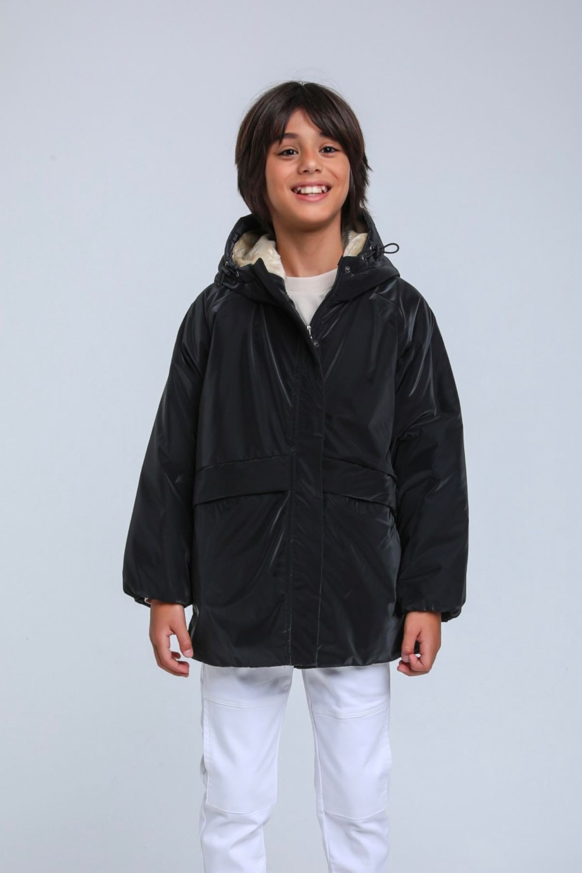 REKLAMLARDA ÖZEL FİYAT ! 8-14 Yaş Shadow Premium Core Erkek Çocuk Mont-Siyah