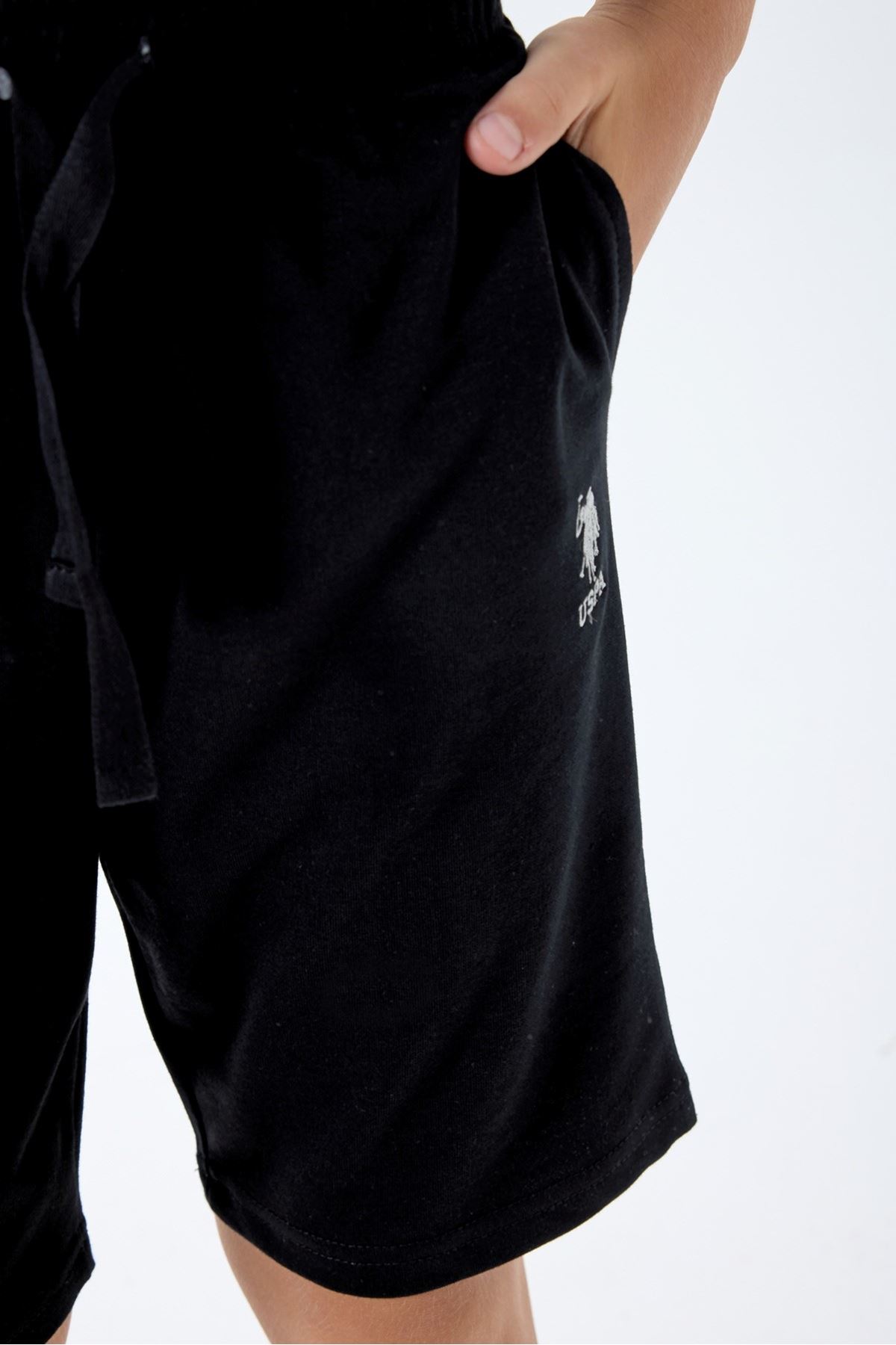 4-15 Yaş Lisanslı Us Polo Assn Erkek Çocuk Takım-Siyah