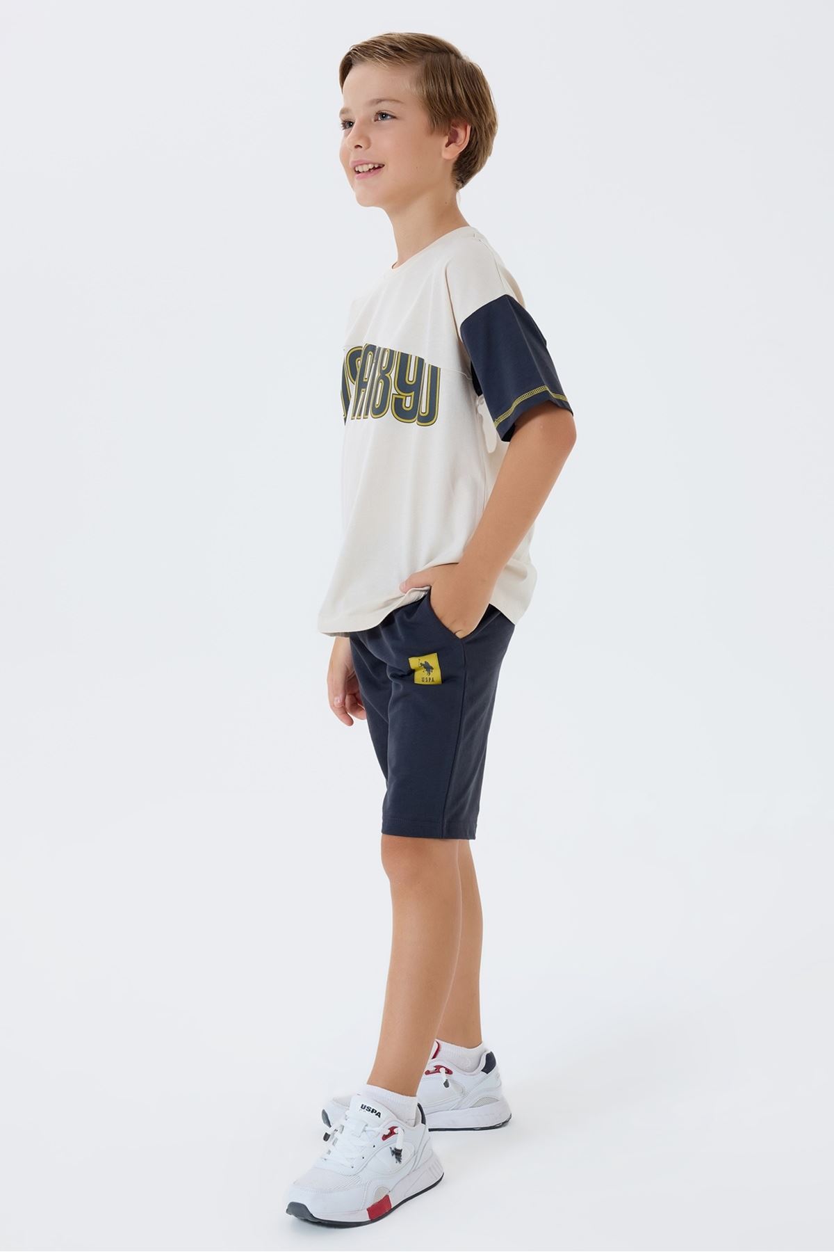 4-15 Yaş Lisanslı Us Polo Assn Erkek Çocuk Takım-Latte