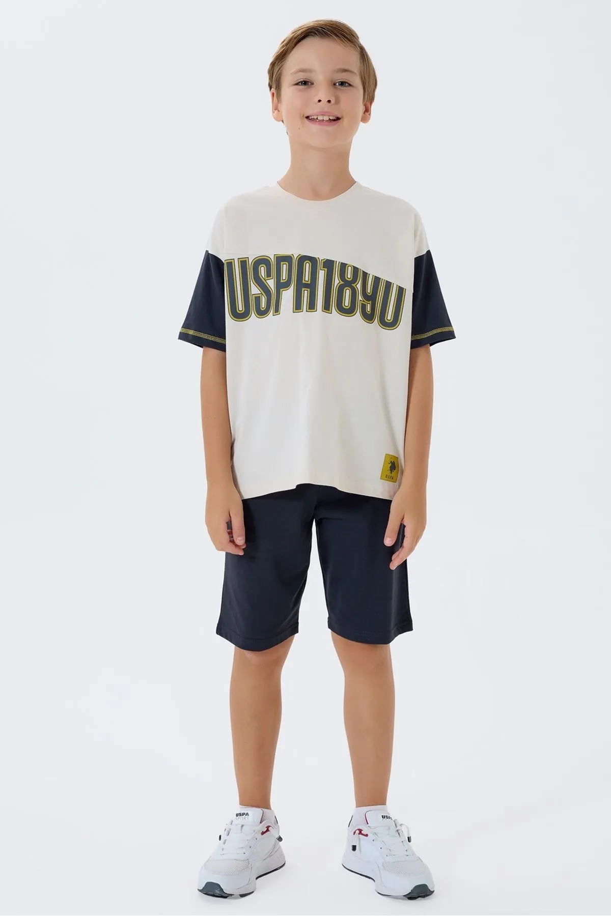 4-15 Yaş Lisanslı Us Polo Assn Erkek Çocuk Takım-Latte