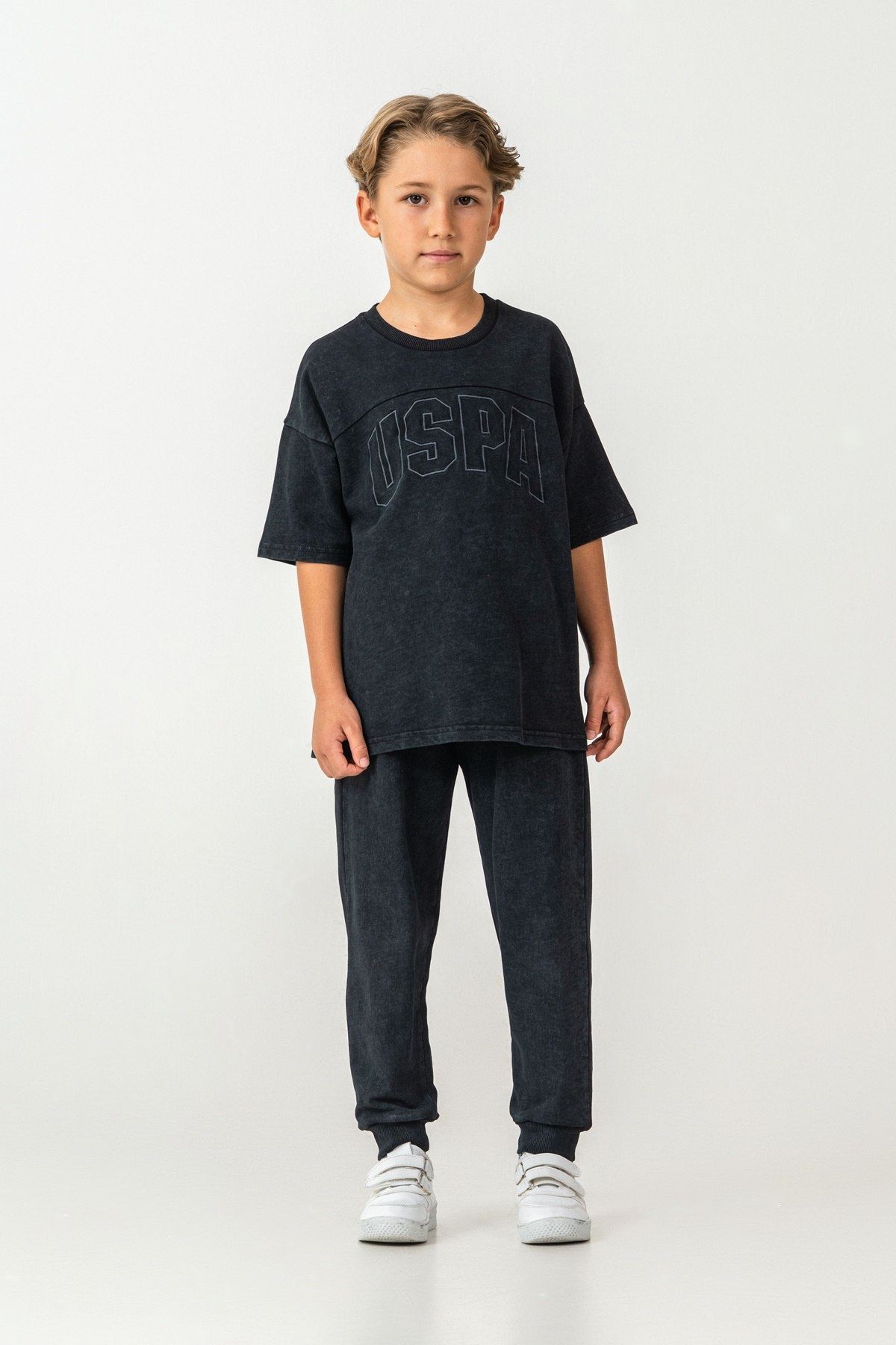 4-15 Yaş Lisanslı Us Polo Assn Erkek Çocuk Takım-Siyah