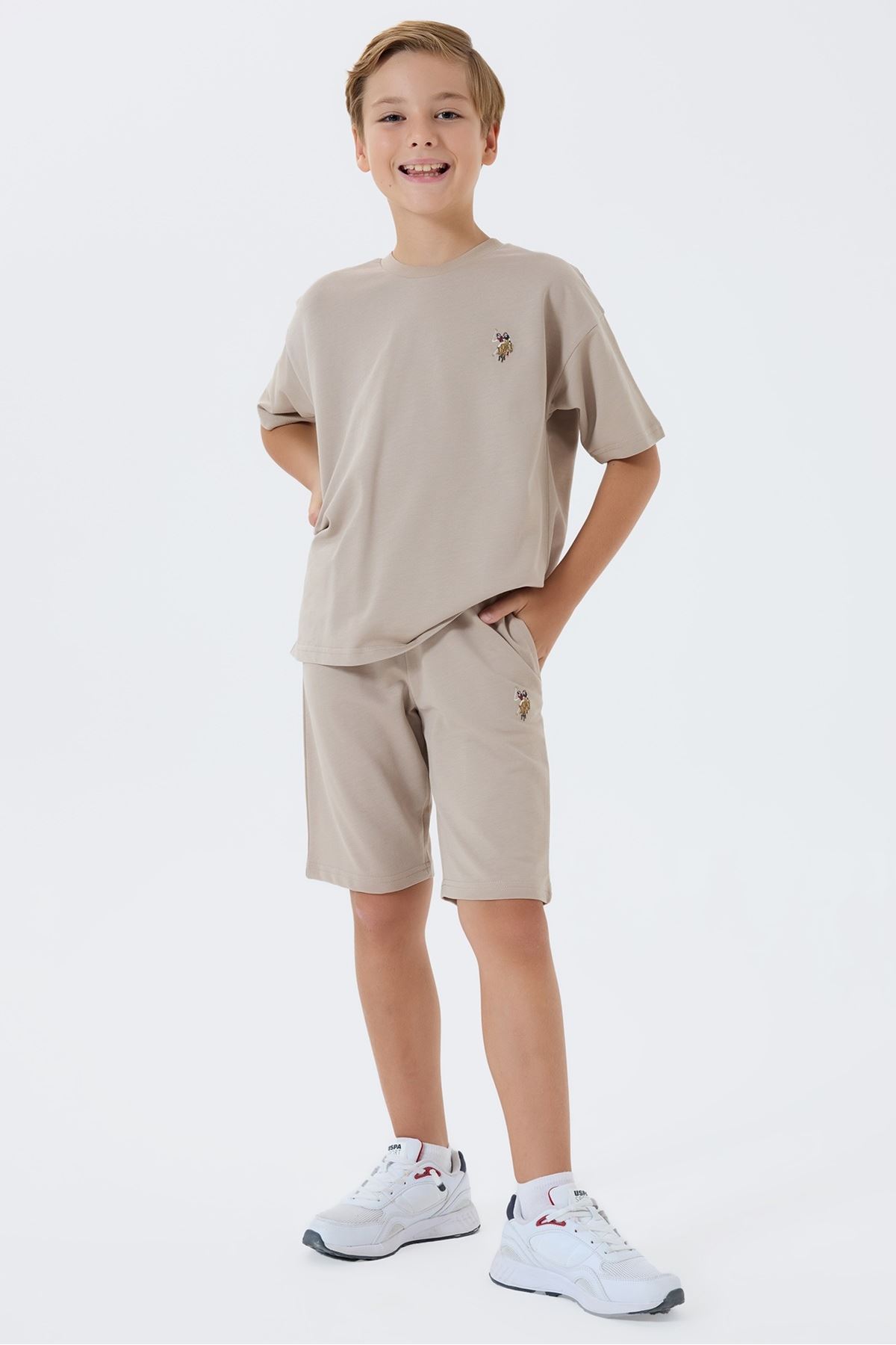 4-15 Yaş Lisanslı Us Polo Assn Erkek Çocuk Takım-Kum