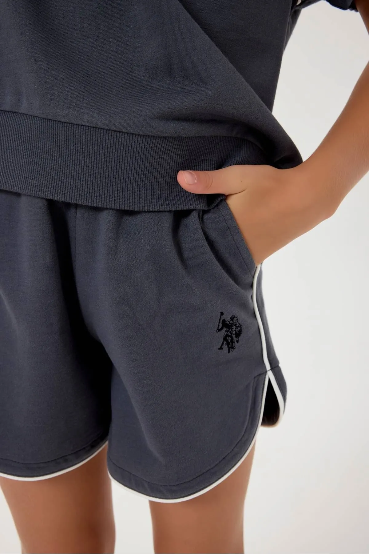 4-15 Yaş Lisanslı Us Polo Assn Kız Çocuk Takım-Antrasit