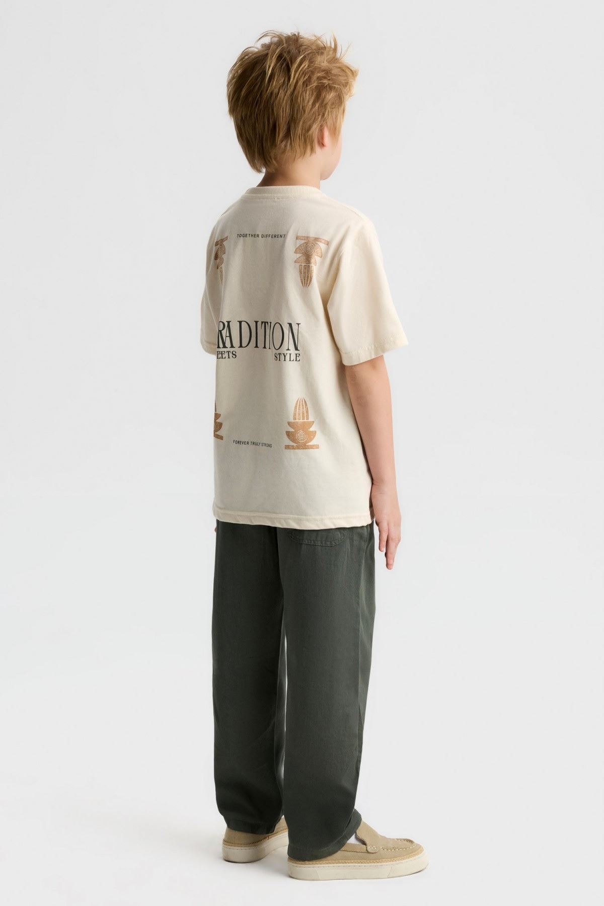 8-14 Yaş Meets Style Erkek Çocuk Takım-Latte