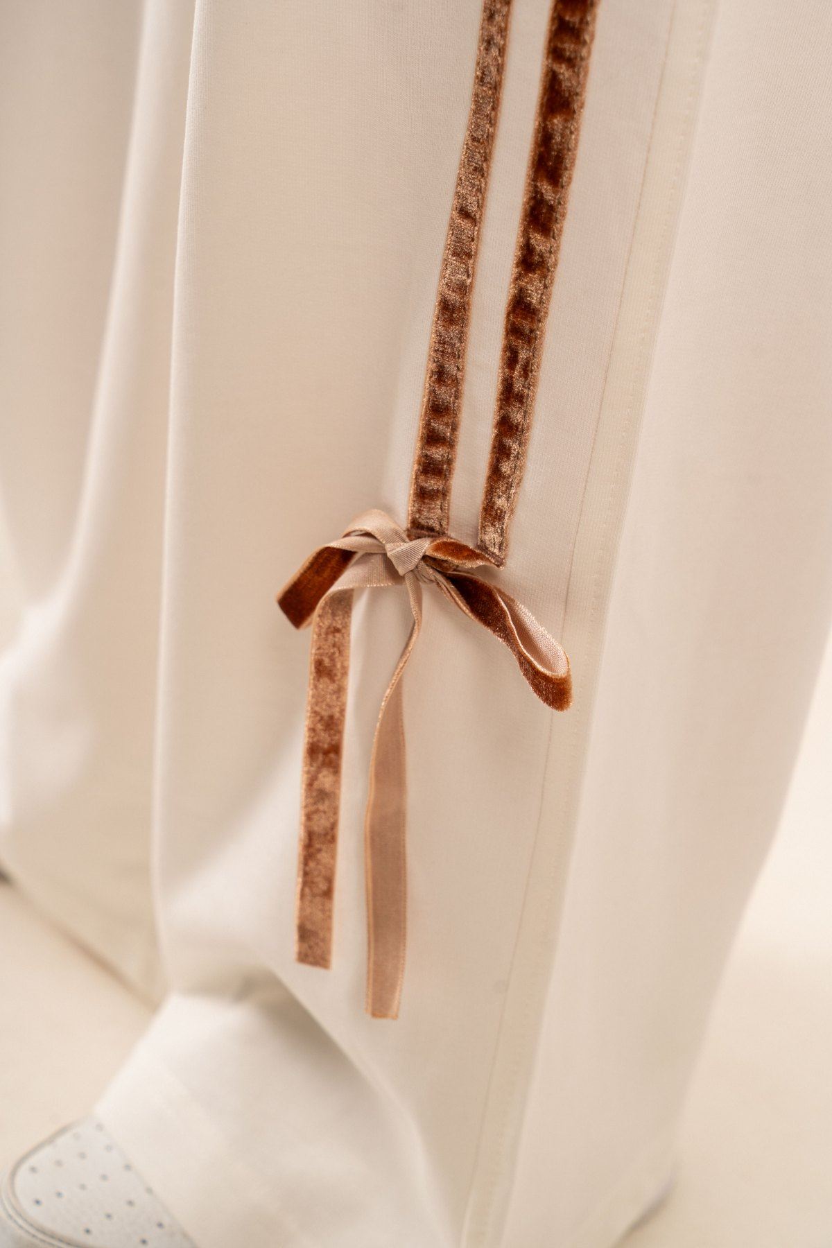 9-15 Yaş Graphice Eye Icon Kız Çocuk Takım-Ekru