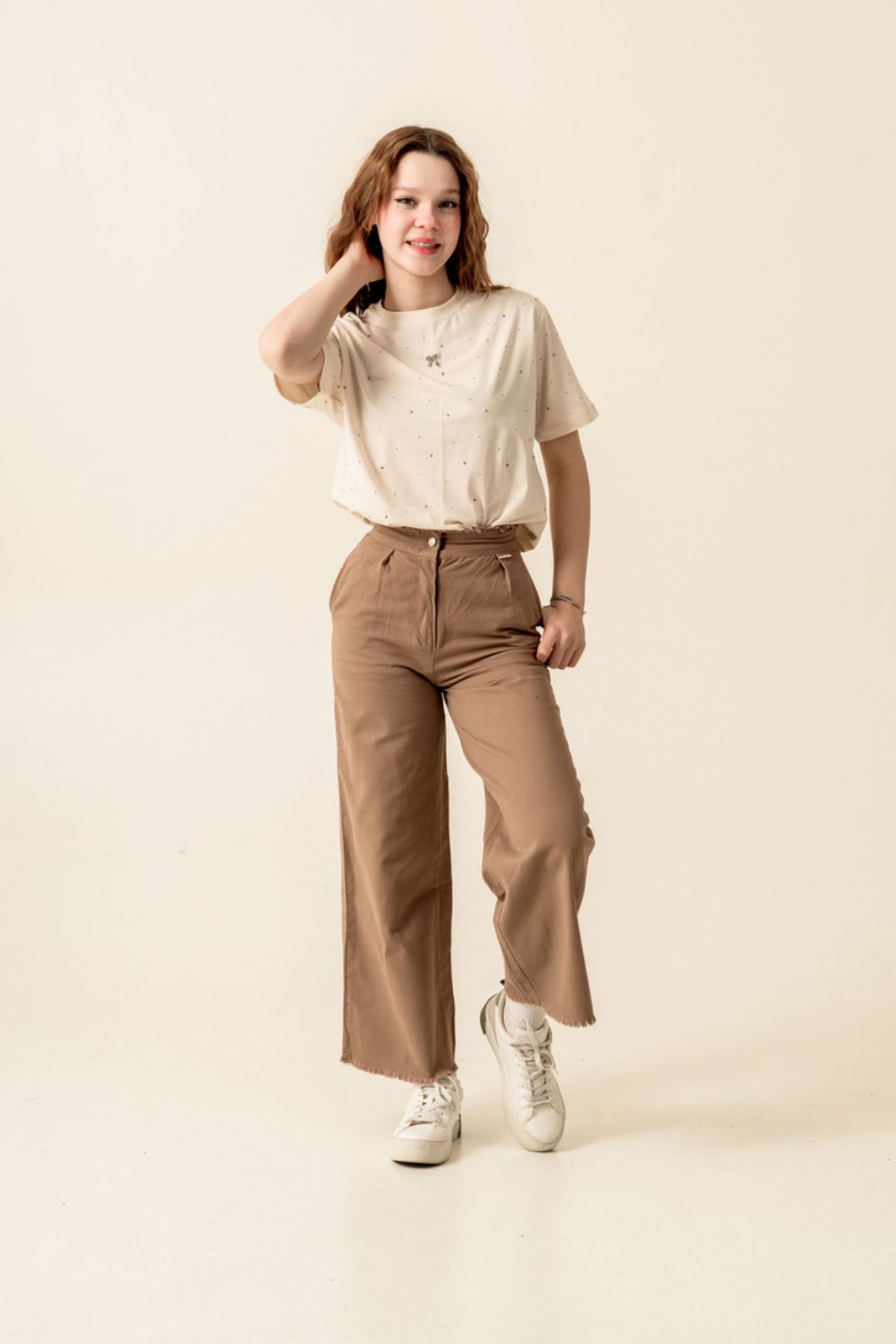 9-15 Yaş The Best Magic Premium Kız Çocuk T-Shırt -Krem